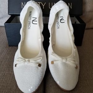 White Bow Ballet Flat